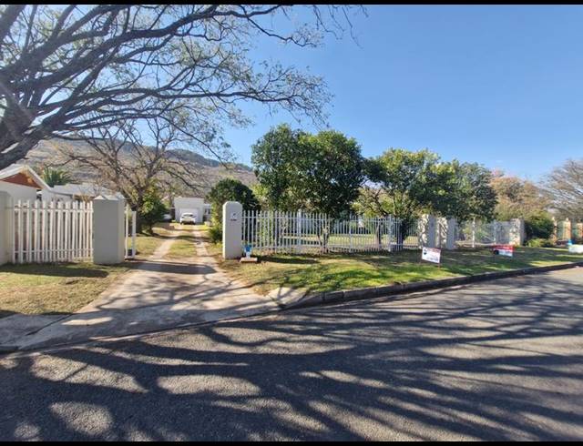 4 BEDROOM HOUSE FOR SALE IN BERGSIG